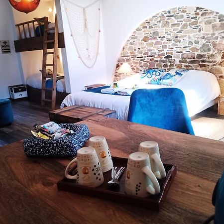 La Synchronicite - Chambres D'Hotes Saint-Sauveur-Villages Exteriör bild