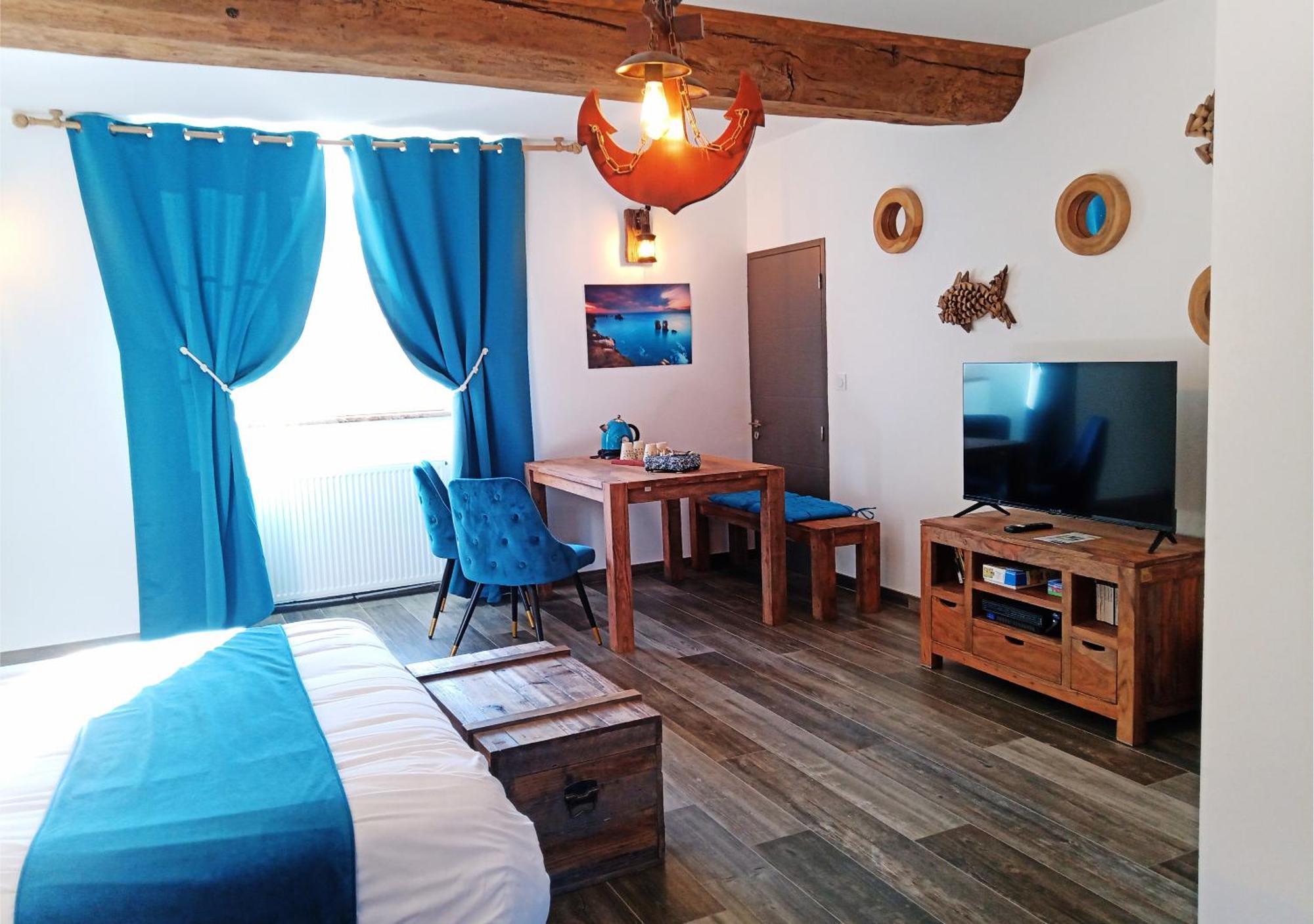 La Synchronicite - Chambres D'Hotes Saint-Sauveur-Villages Exteriör bild